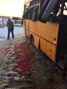 Кто и чем расстрелял автобус под Волновахой? (видео+фото 18+)